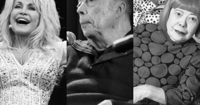 Luto mundial en la cultura pop: Mueren&nbsp;Dolly Parton,&nbsp;Tim Curry&nbsp;y Yayoi Kusama en una trágica semana de pérdidas históricas